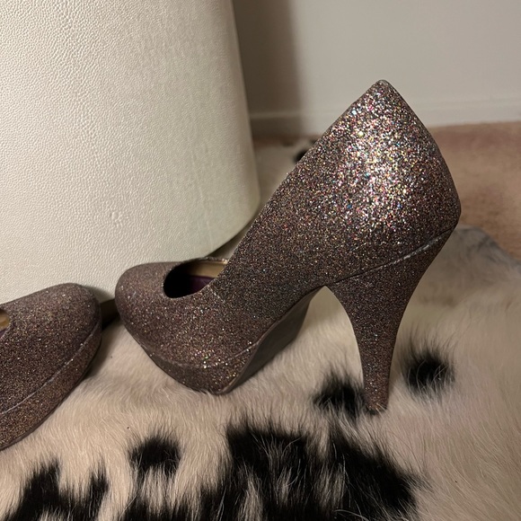 Madden Girl Multi Colored Glitter Stacked Heels - Picture 6 of 12